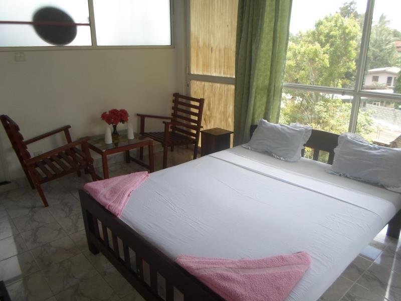Kingdom Gate Hotel Katugastota Екстериор снимка